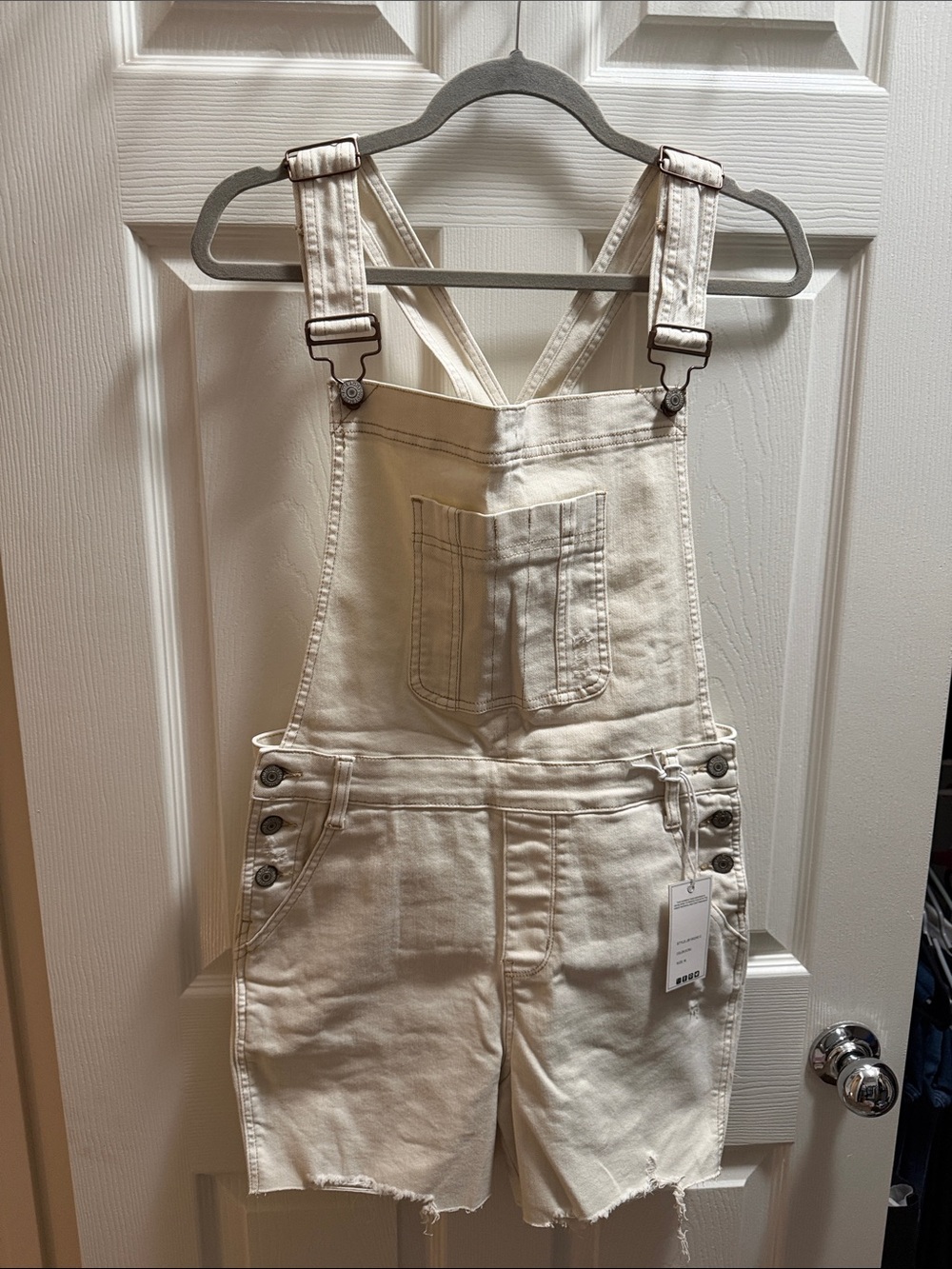 Judy Blue Women’s Cream Denim Short Overalls